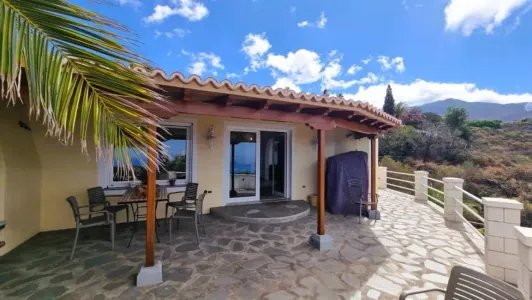 Chalet Myynnissä 38750 El Paso ES